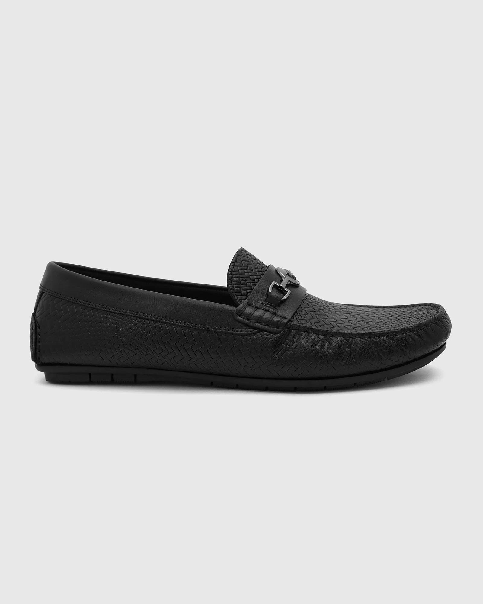 Leather Casual Black Textured Loafer Shoes - Thread